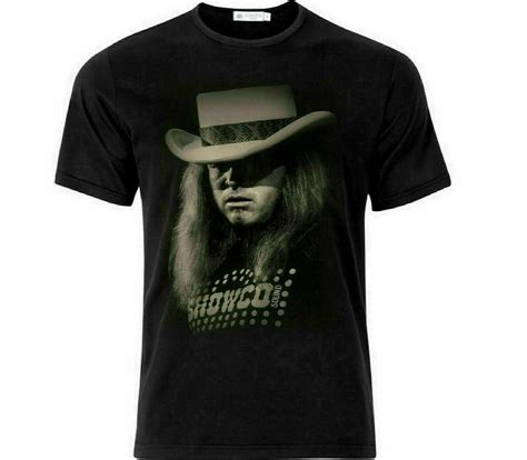 Ronnie Van Zant T-Shirt: A Tribute to the Legendary Lynyrd Skynyrd Frontman